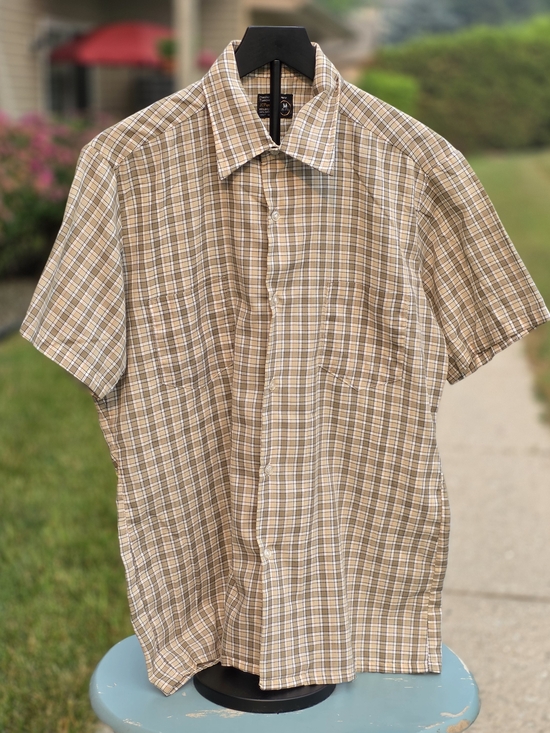 jcpenney Other - JCPenney Plaid Short Sleeve Button-Up Shirt Made in Korea M